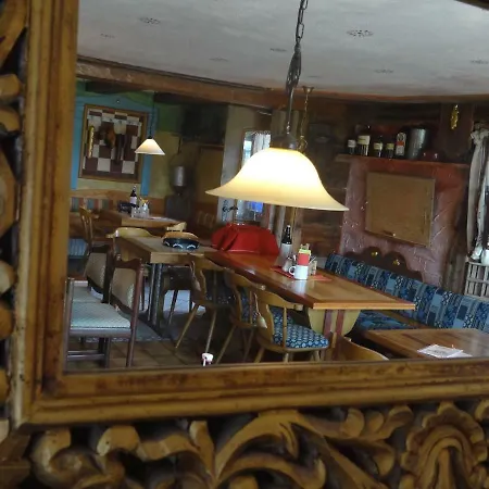 Beim Haxenwirt Otel
