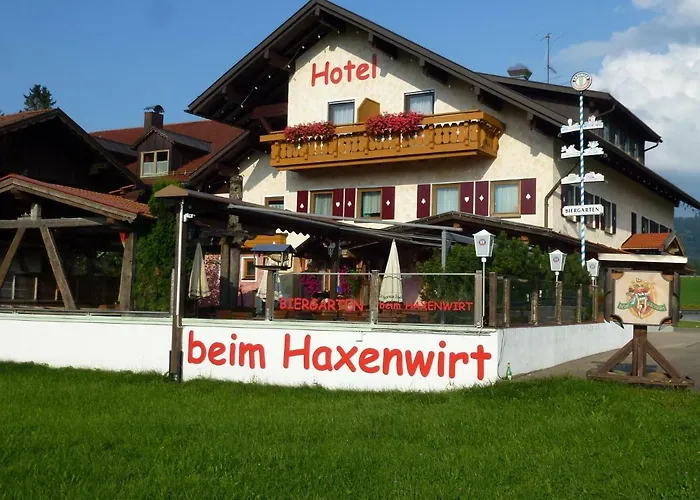 Hotel Beim Haxenwirt 2*